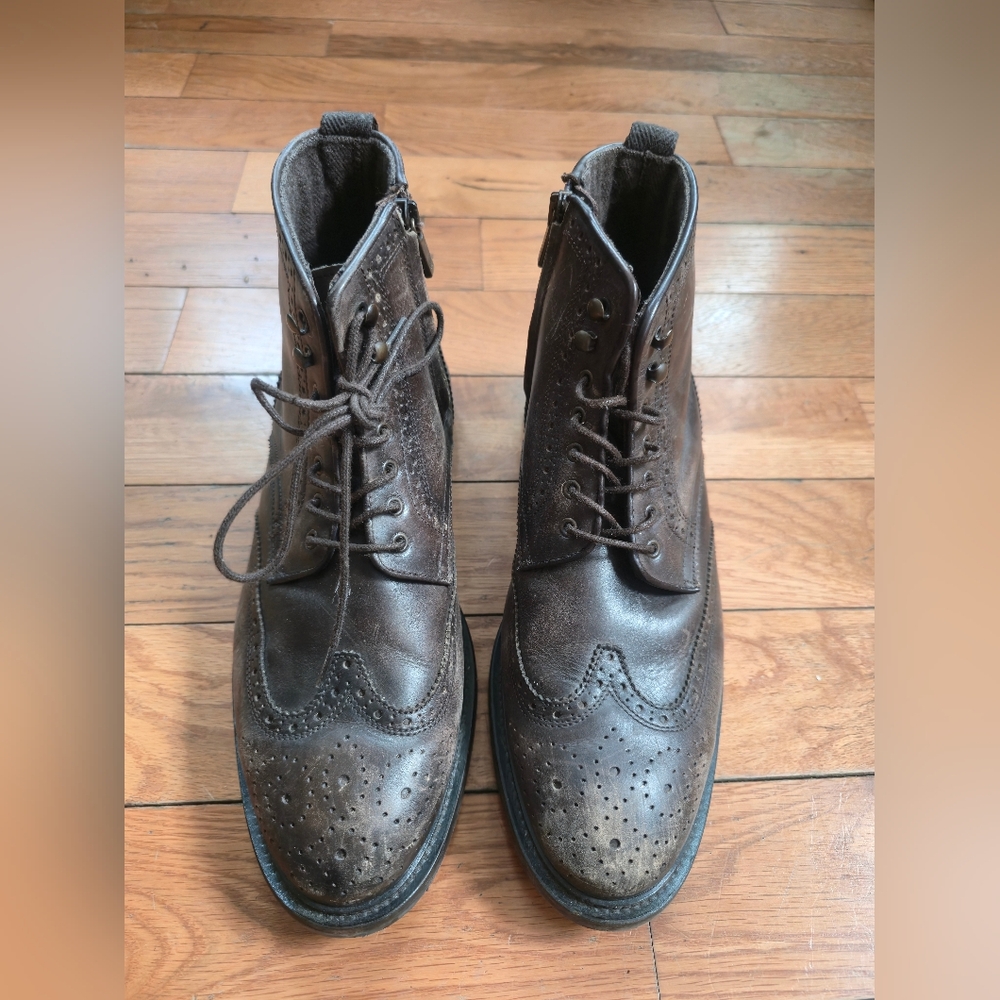 Men's Brown Leather Wingtip Boots